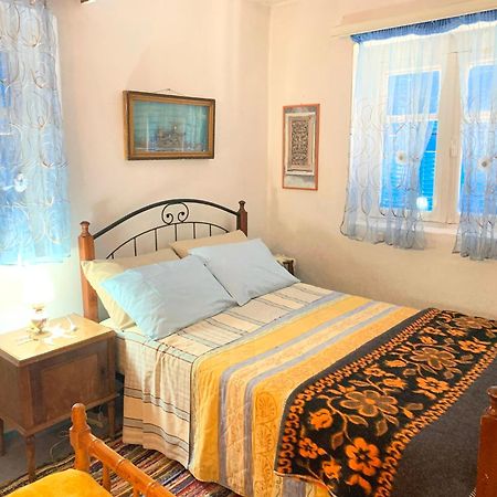 Apartament Casa Lela 1...Όπως Μια Φορά...Like Once Míloi Zewnętrze zdjęcie